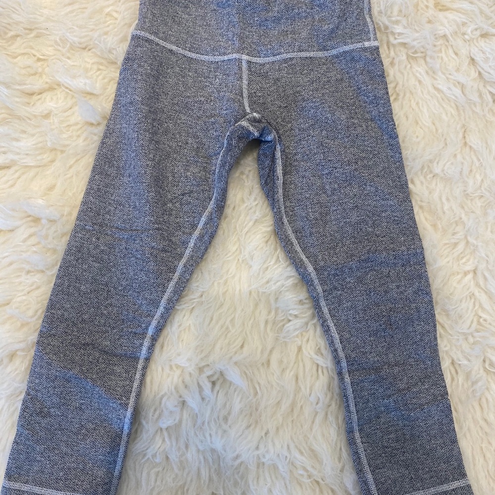 Lululemon Capri leggings